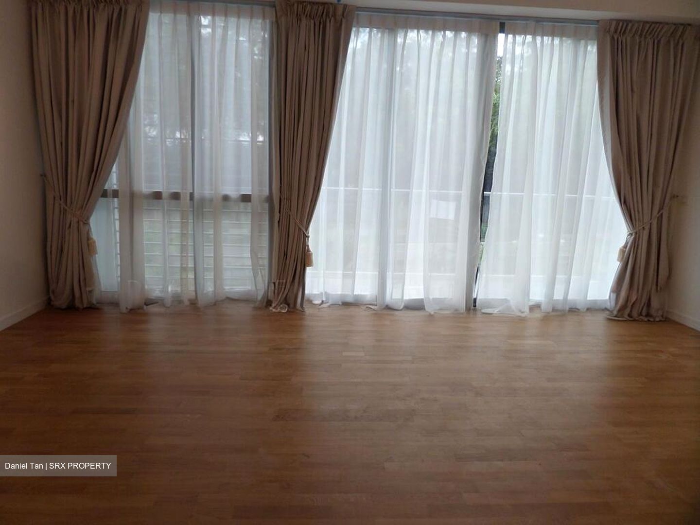 Thomson Grand (D20), Terrace #504021041